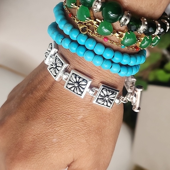 Silver Boho Design Link Bracelet Toggle Clasp - Picture 6 of 9